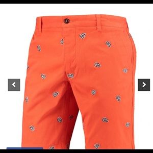 Orange womens Levi’s San Francisco Giants shorts. Size Small NWT!